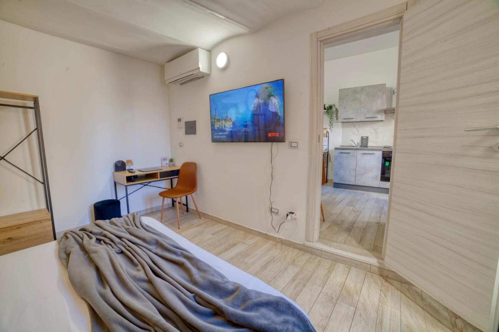 Sassari-Centro Elegante Appartamento Con Wifi E Netflix Kültér fotó
